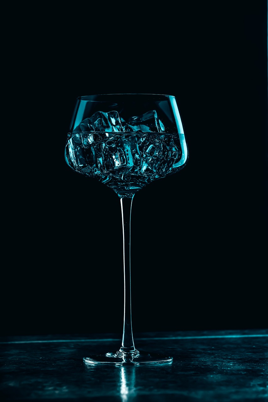 glass, drink, cocktail-5238452.jpg